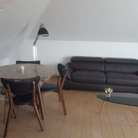 Orleans Appartement 2 Chambres Avec Parking Exterior photo