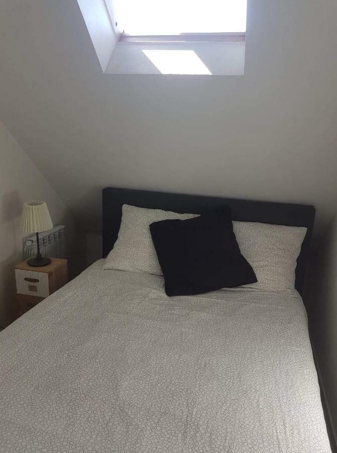 Orleans Appartement 2 Chambres Avec Parking Exterior photo