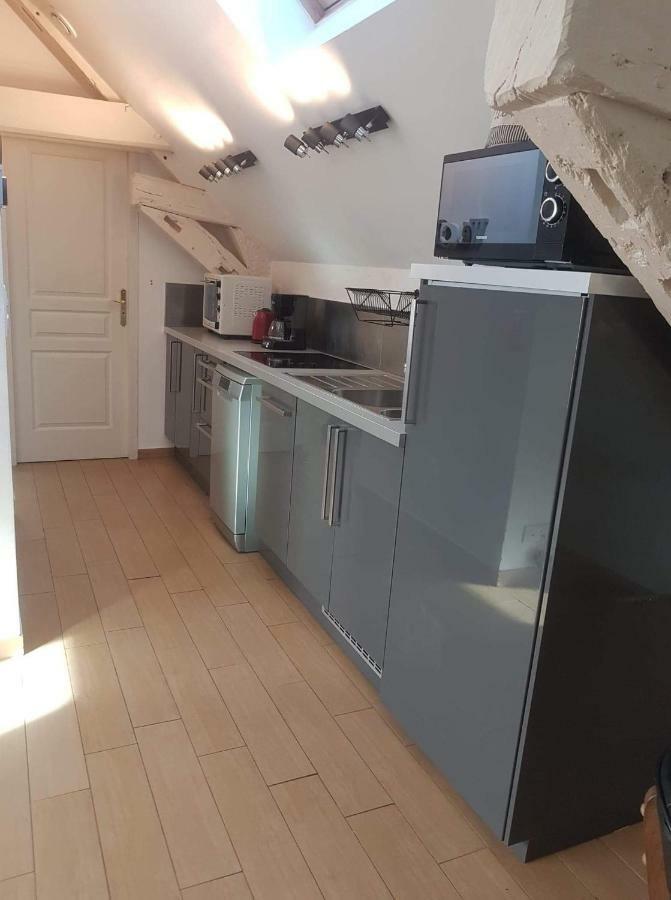 Orleans Appartement 2 Chambres Avec Parking Exterior photo